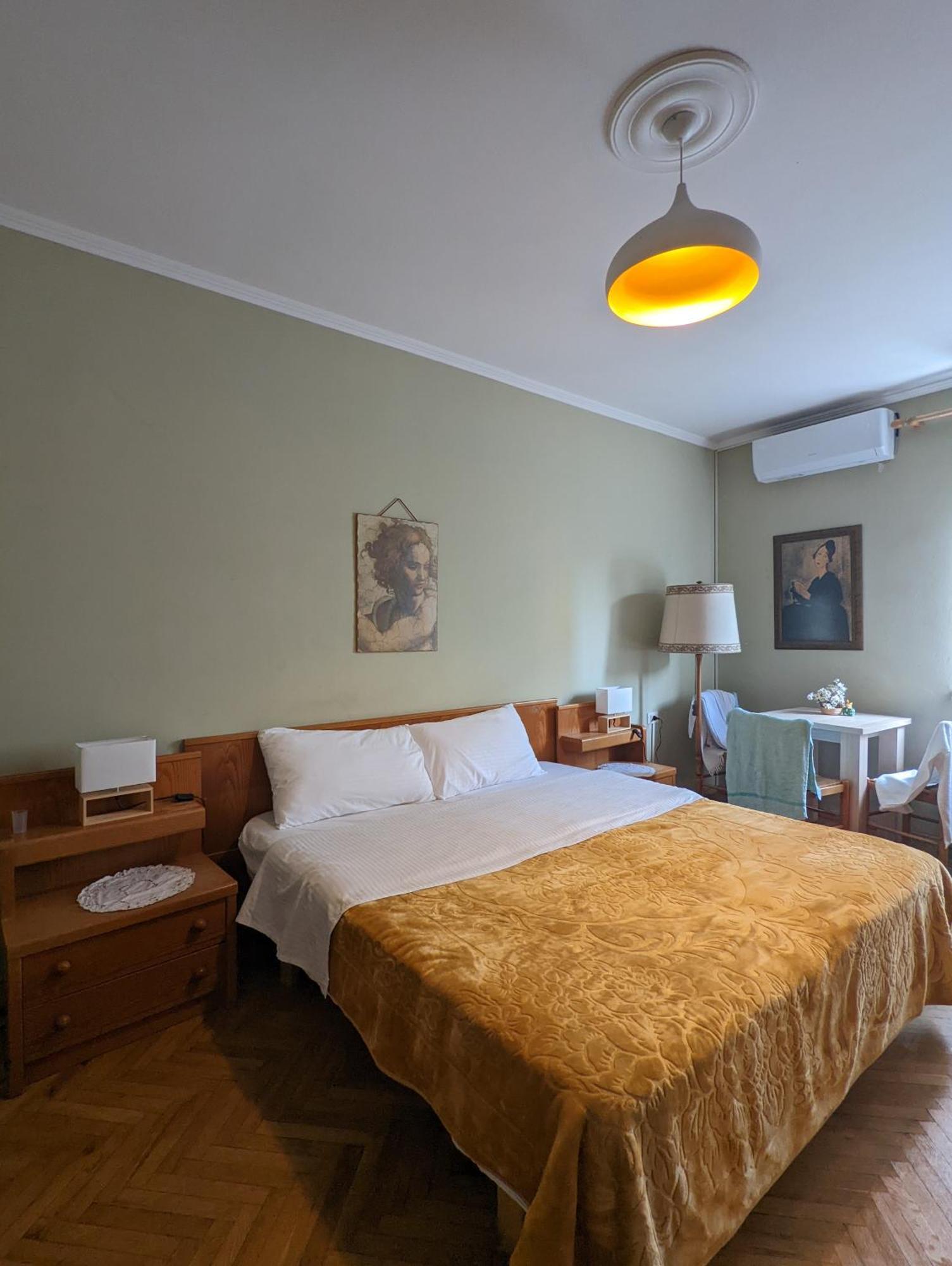 Vintage Apartment In Center Tirana Exteriér fotografie